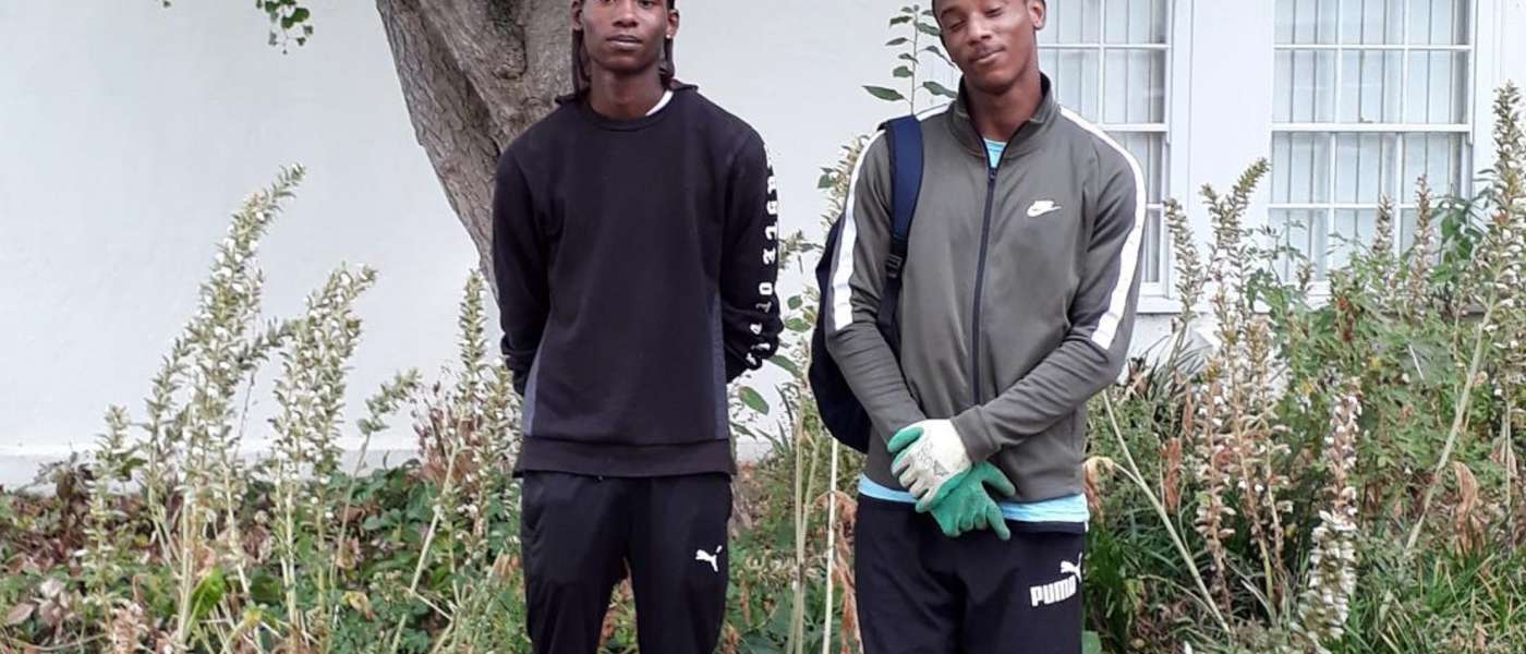 Vinspired students ajay philips 17 and omega chibuzo findoro obasi 18 who helped clean up the grounds of valence house
