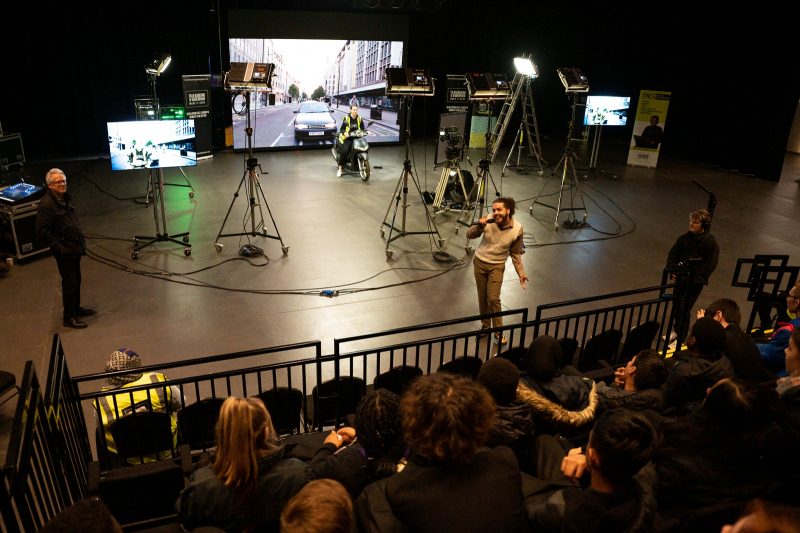 School children learn about virtual production including how lighting is cleverly used to integrate the real and the virtual J Lee