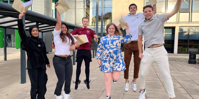 Students celebrate BTEC and T level results at Barking Dagenham College 15th Aug 2024 f OR FE NEWS